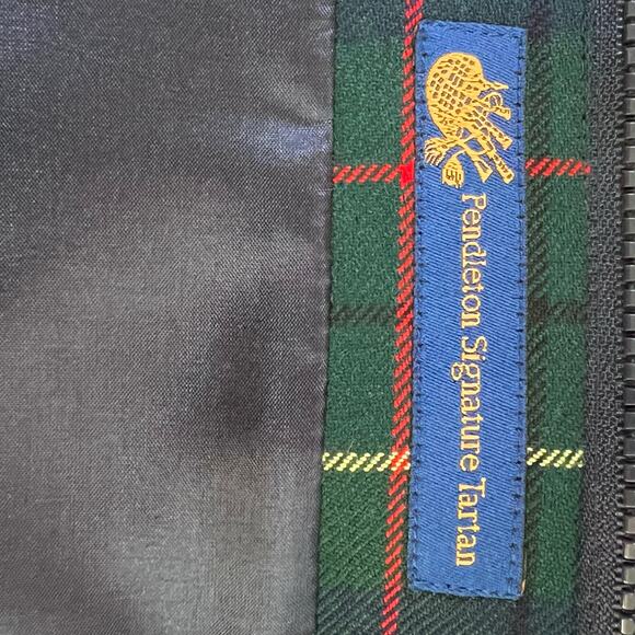 Pendleton Women’s Vintage 100% Virgin Wool Tartan Plaid Blazer No Size Tag Med? - Picture 10 of 11